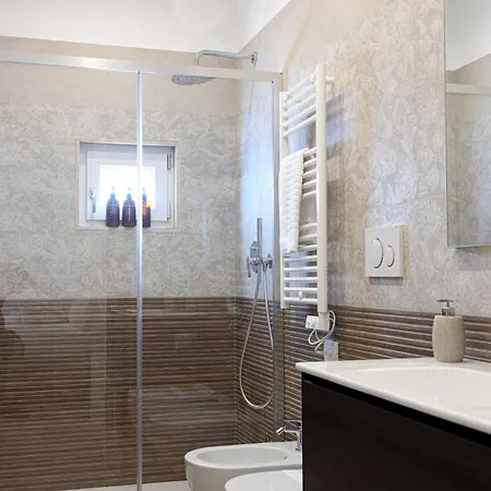 בית הארחה Porta Murat 4*